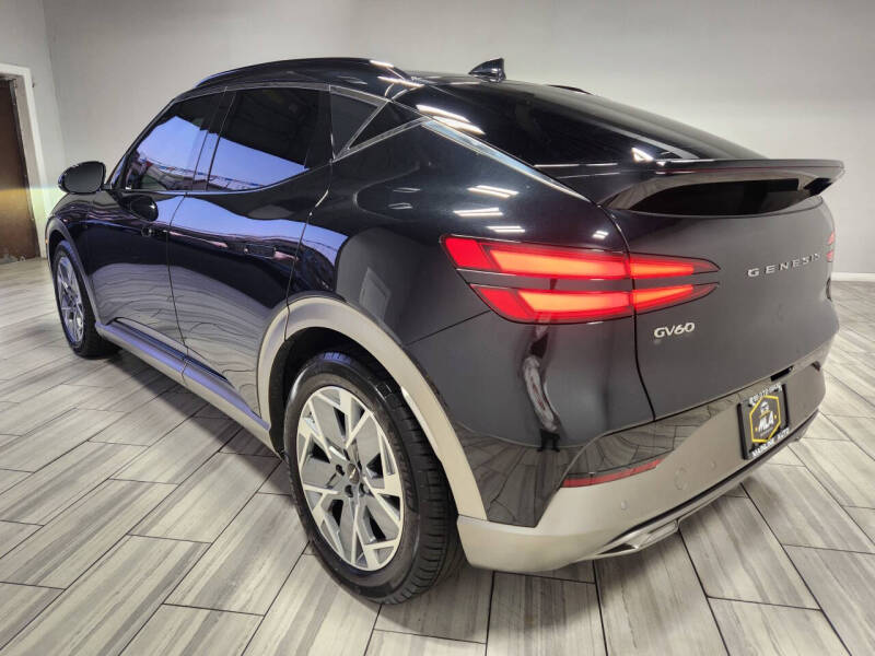 2025 Genesis GV60 Standard