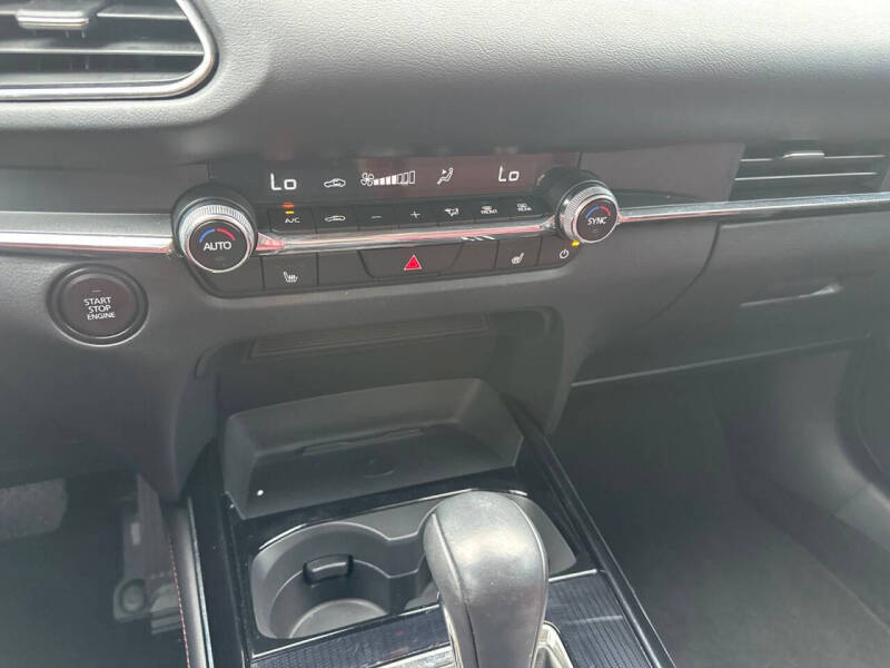 2025 Mazda CX-30 2.5 S Carbon Edition