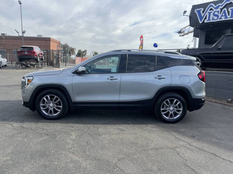 2023 GMC Terrain SLT