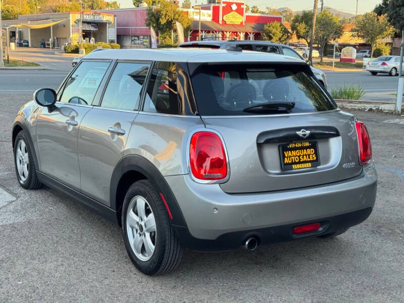 2017 MINI Hardtop 4 Door Cooper