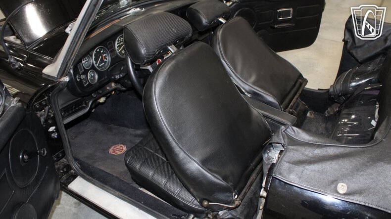 1980 MG B