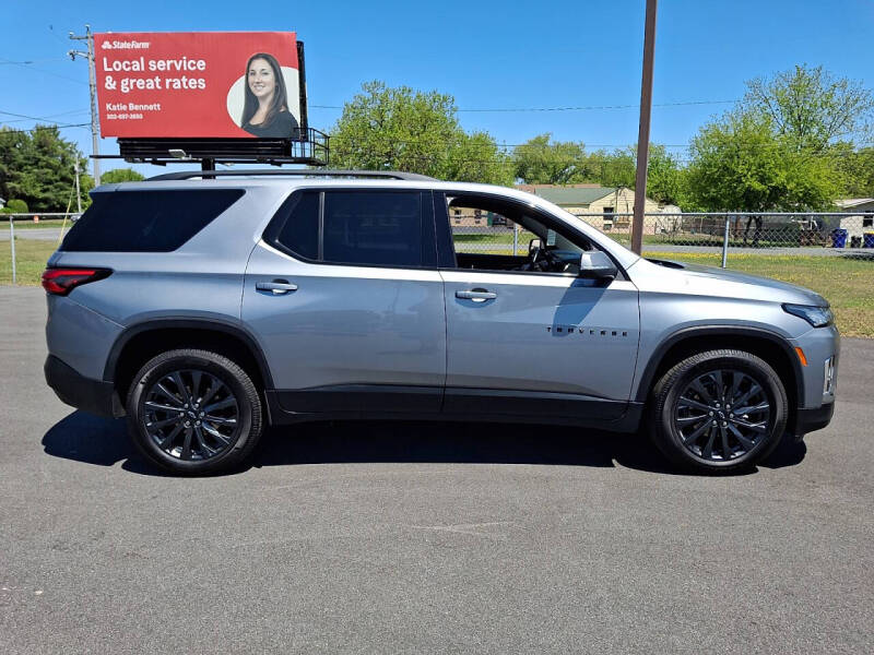 2023 Chevrolet Traverse RS