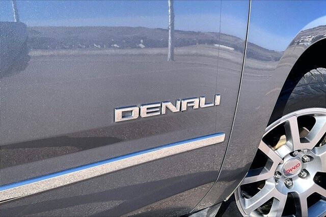 2020 GMC Yukon XL Denali