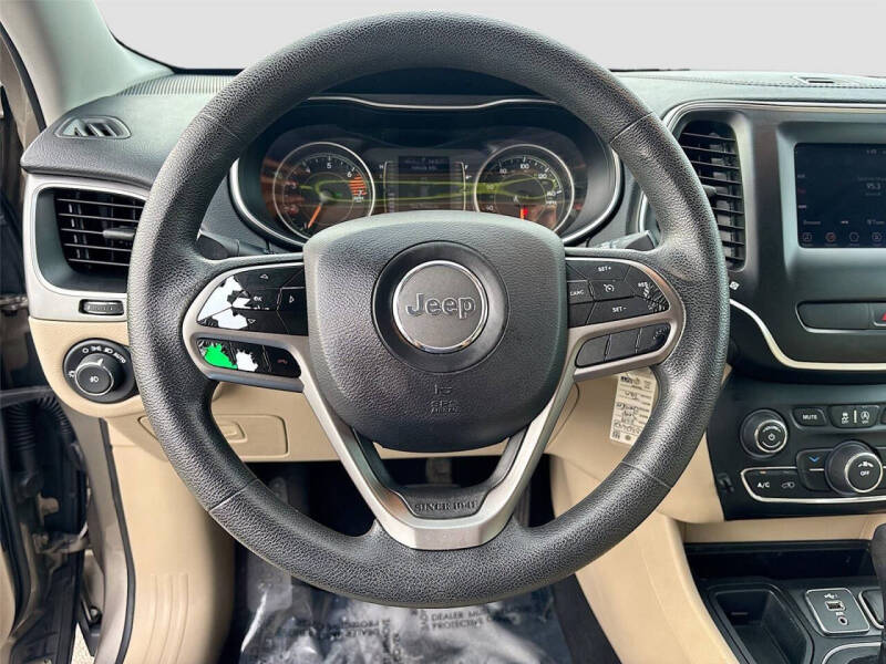 2019 Jeep Cherokee Latitude