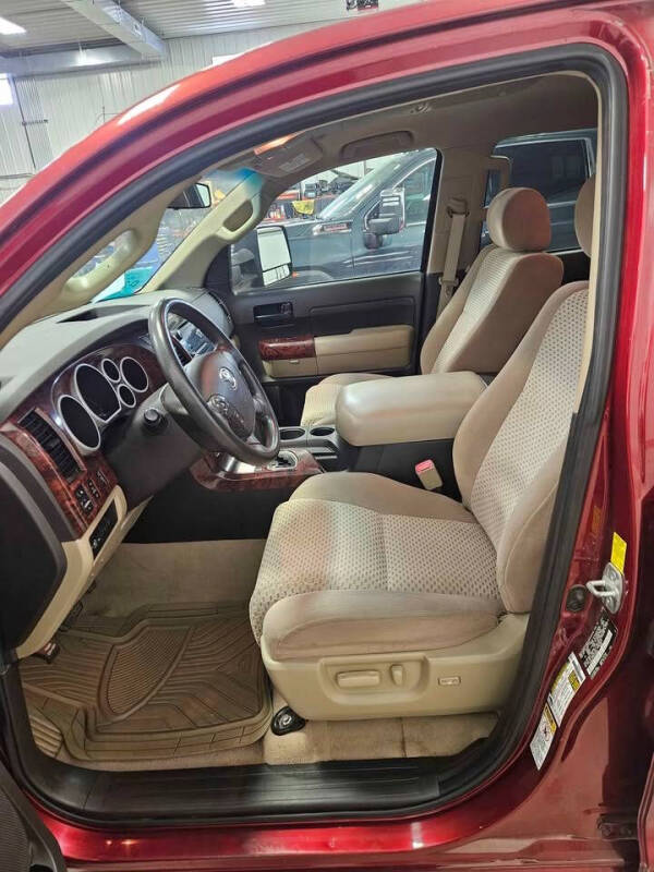 2010 Toyota Tundra Grade