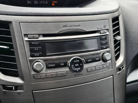 2010 Subaru Outback 2.5i Premium