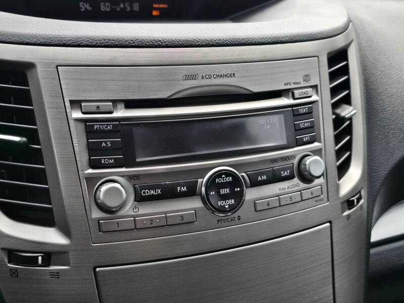 2010 Subaru Outback 2.5i Premium