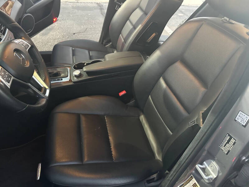 2012 Mercedes-Benz C-Class C 300 Sport 4MATIC