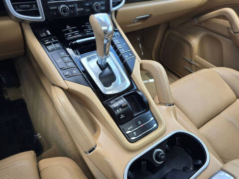 2014 Porsche Cayenne