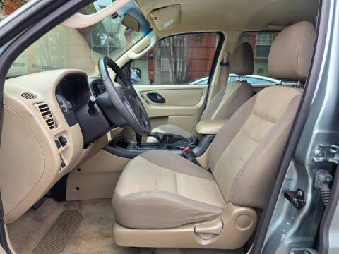 2006 Ford Escape XLS