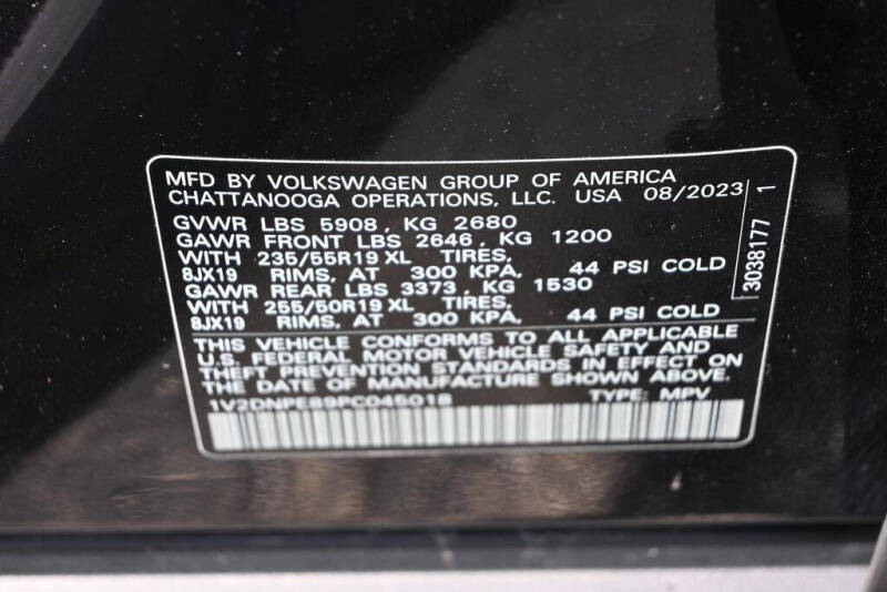 2023 Volkswagen ID.4 Pro