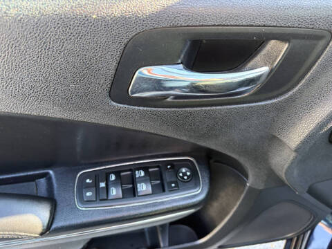 2012 Dodge Charger SE