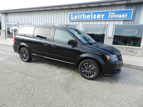 2017 Dodge Grand Caravan for sale at Leitheiser Car Company in West Bend WI