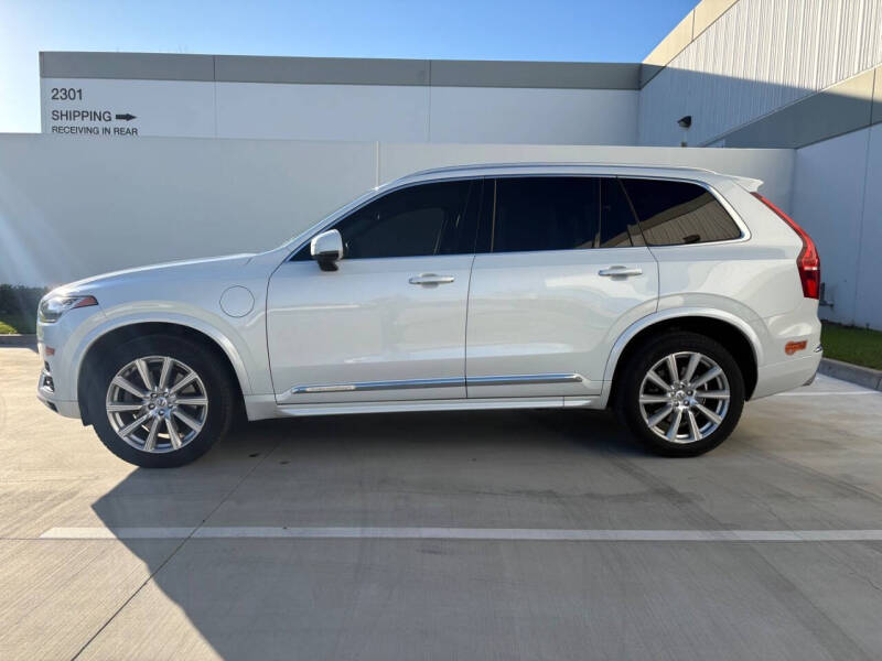 2016 Volvo XC90 T8 eAWD Inscription
