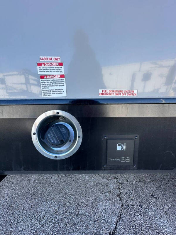 2022 Forest River Vengeance Rogue 26VKS