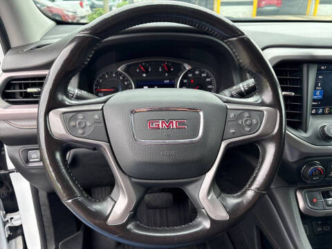 2021 GMC Acadia AT4
