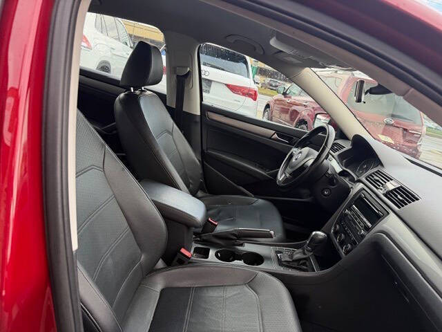 2015 Volkswagen Passat 1.8T Wolfsburg Edition