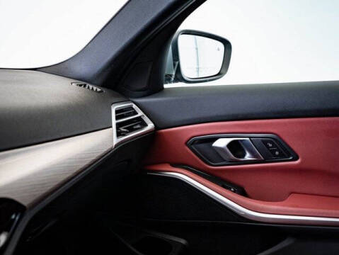 2025 BMW 3 Series 330i xDrive