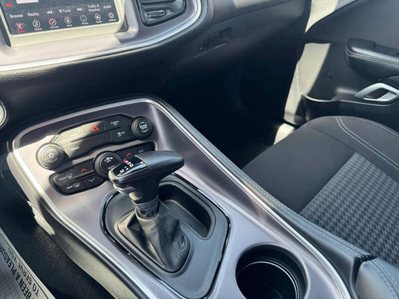 2020 Dodge Challenger SXT