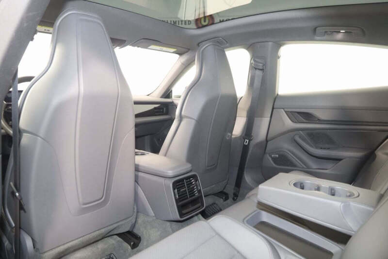 2020 Porsche Taycan 4S