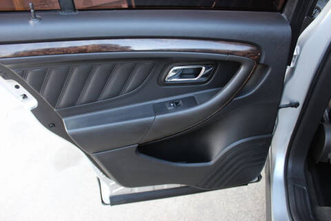 2016 Ford Taurus Limited