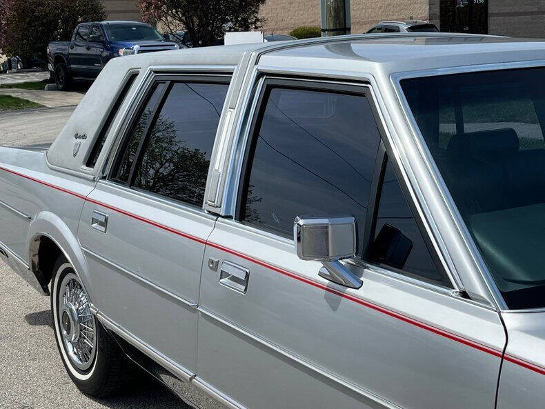 1984 Lincoln Town Car