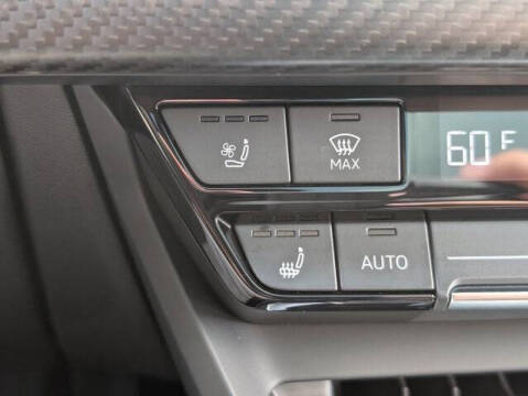 2023 Audi e-tron GT quattro Prestige