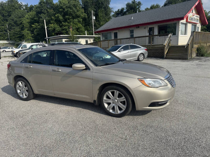 2013 Chrysler 200 Touring