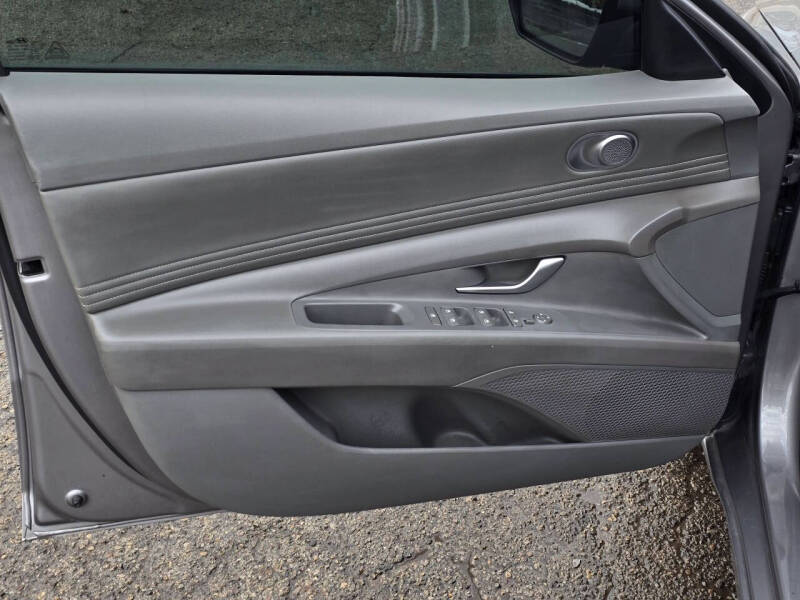 2023 Hyundai Elantra