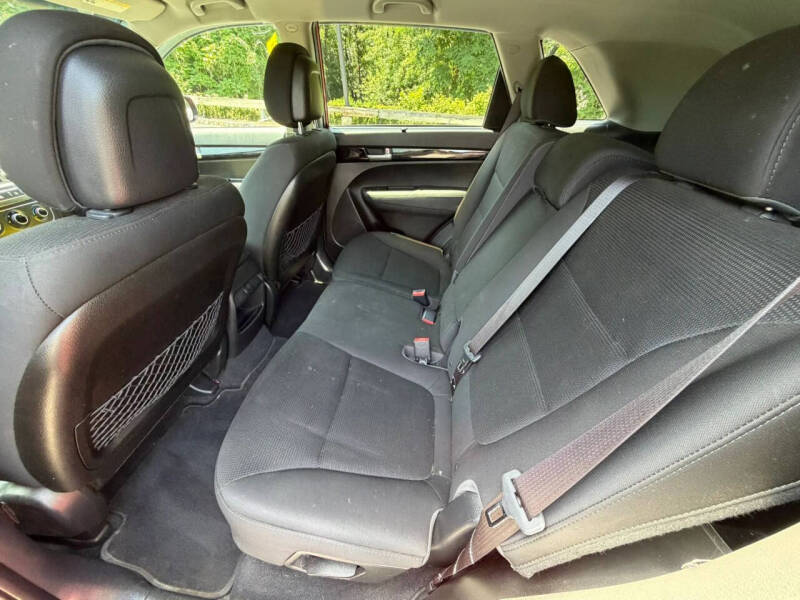 2015 Kia Sorento LX