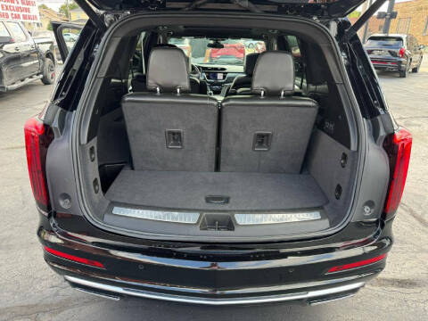 2025 Cadillac XT6 Premium Luxury