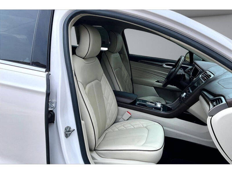 2017 Ford Fusion Platinum