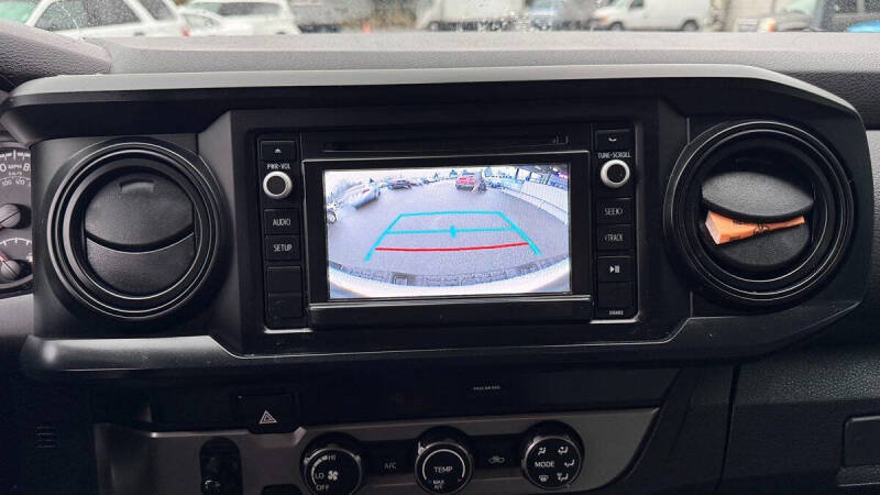 2019 Toyota Tacoma SR