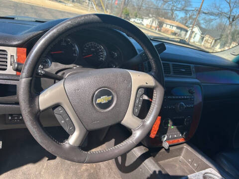 2011 Chevrolet Avalanche LT