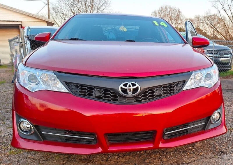 2014 Toyota Camry SE