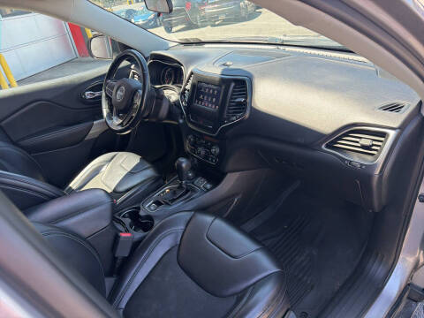 2019 Jeep Cherokee Latitude Plus