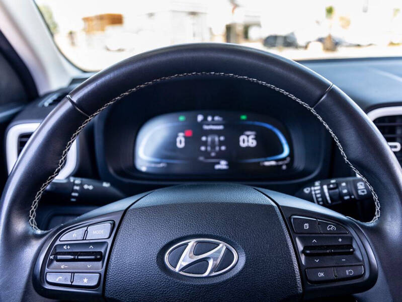 2024 Hyundai Venue Limited