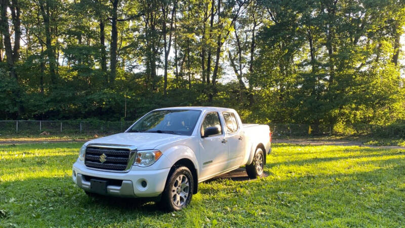2010 Suzuki Equator Sport