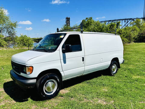 2003 Ford E-Series E-250