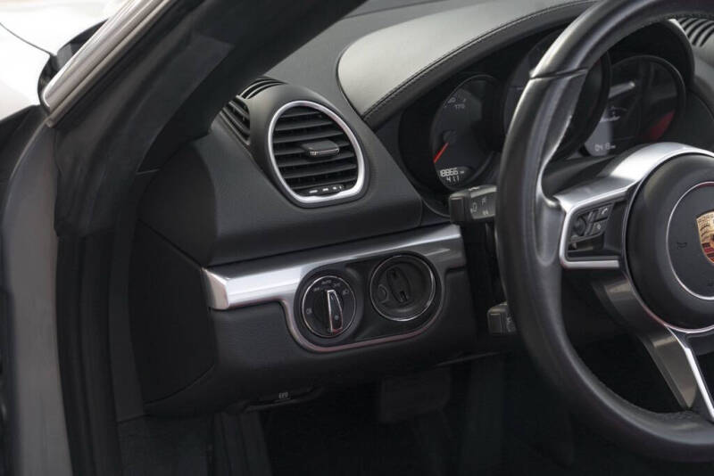 2018 Porsche 718 Boxster