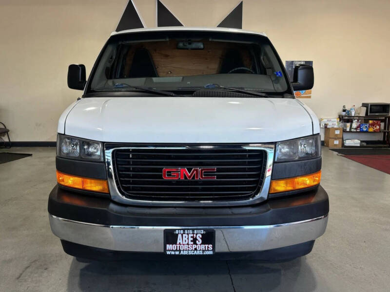 2018 GMC Savana 2500