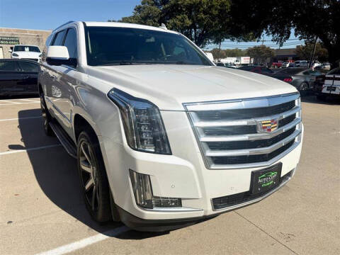 2016 Cadillac Escalade Luxury Collection