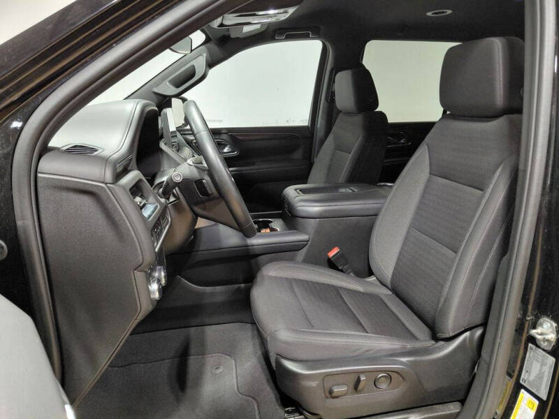 2024 GMC Yukon SLE