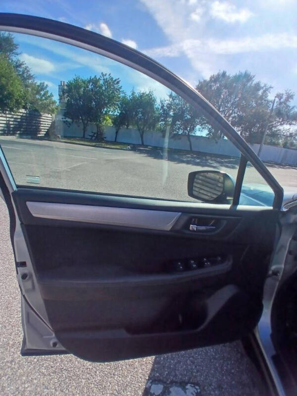 2015 Subaru Outback 2.5i Premium