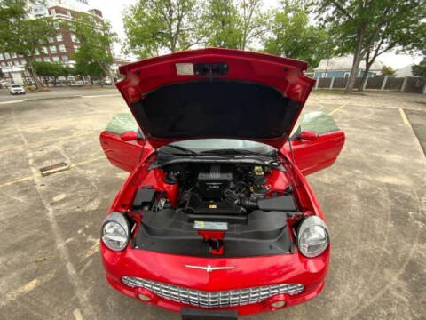 2003 Ford Thunderbird