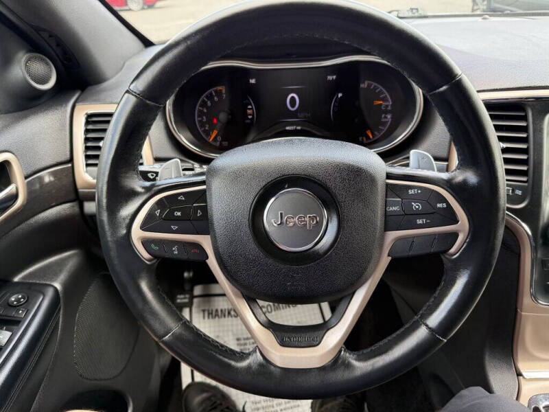 2017 Jeep Grand Cherokee Laredo