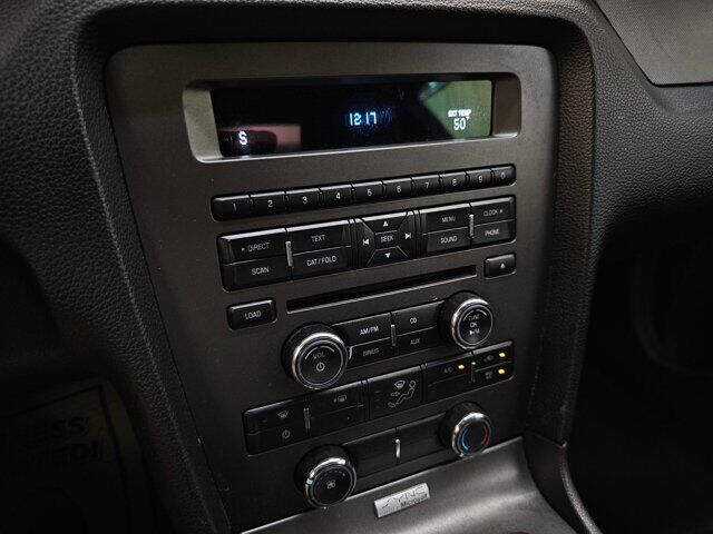 2013 Ford Mustang V6 Premium