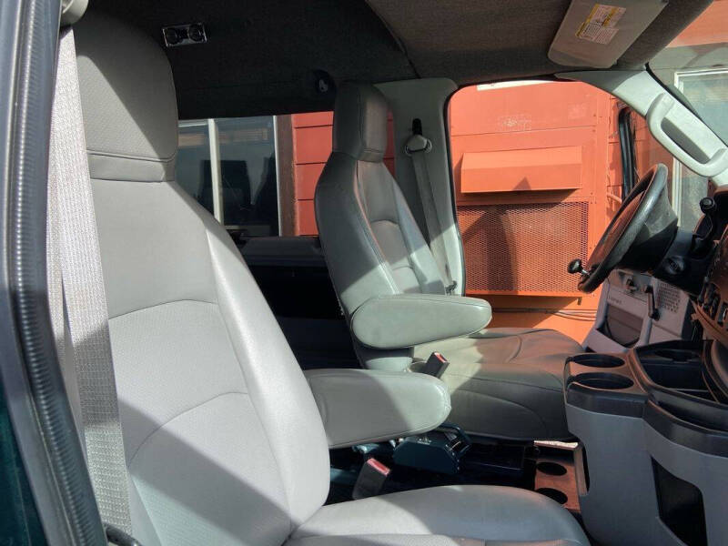 2009 Ford E-Series