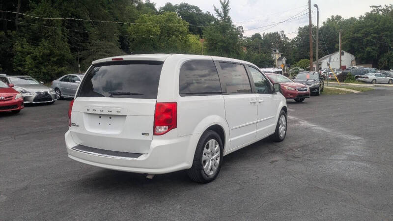 2015 Dodge Grand Caravan SE