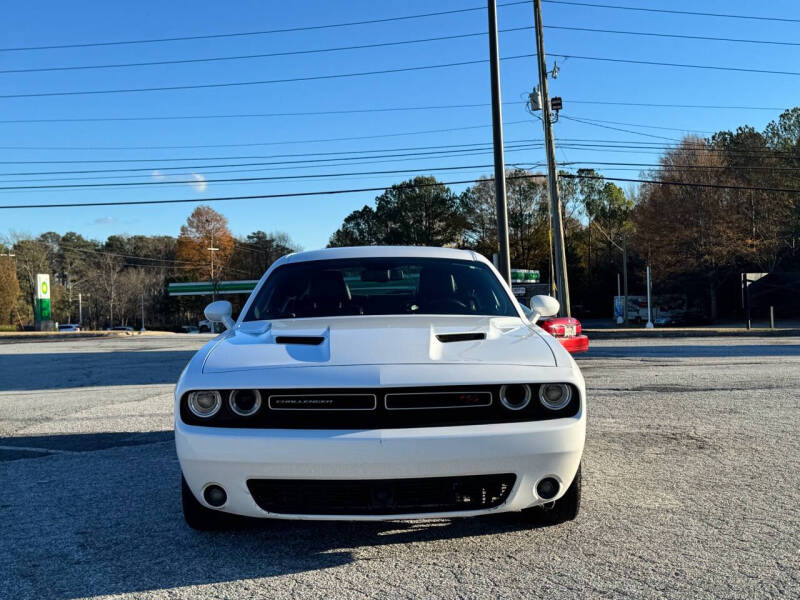 2018 Dodge Challenger Scat Pack photo 2